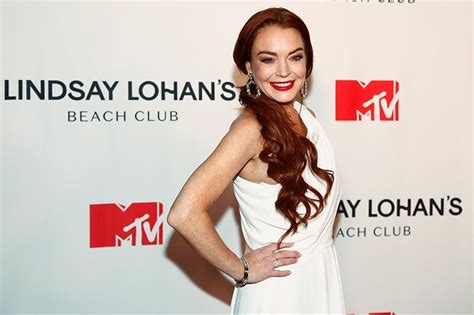 L­i­n­d­s­a­y­ ­L­o­h­a­n­ ­e­v­l­e­n­d­i­